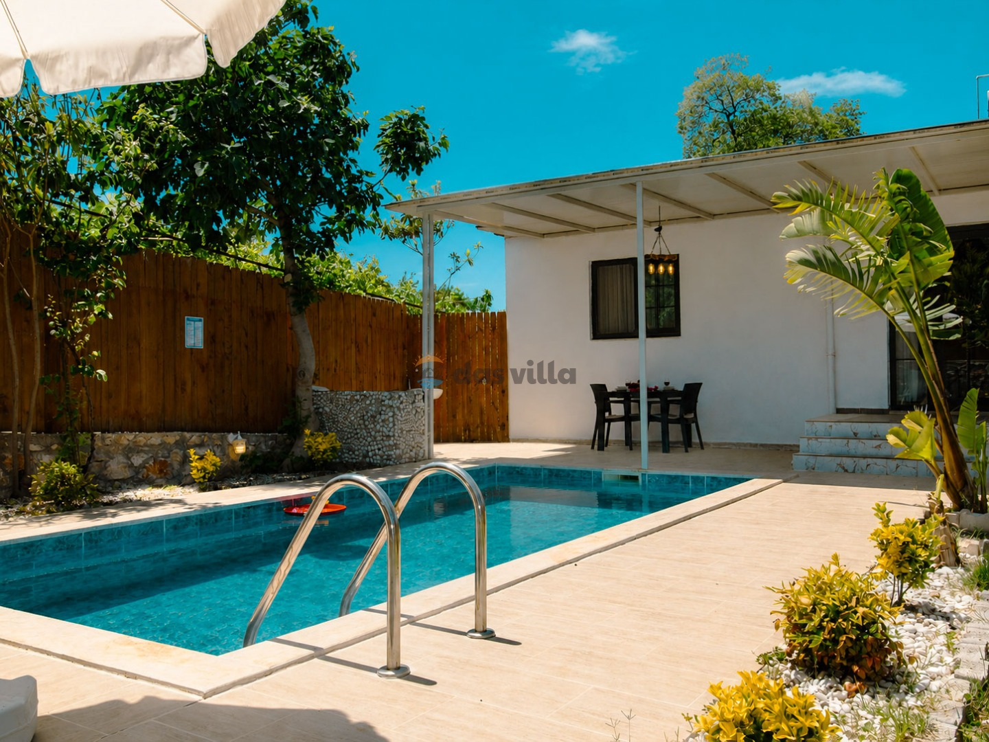 Villa In Love