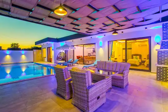 Villa Manzara View