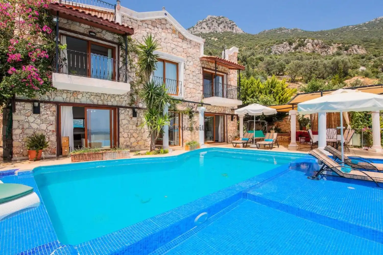 Villa Truva Çıra