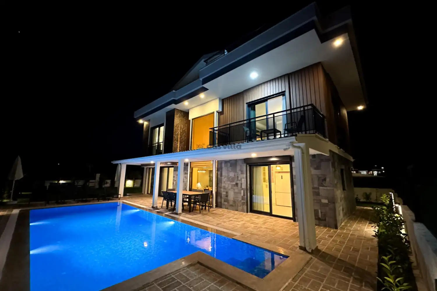 Villa Galaksi Jüpiter 4