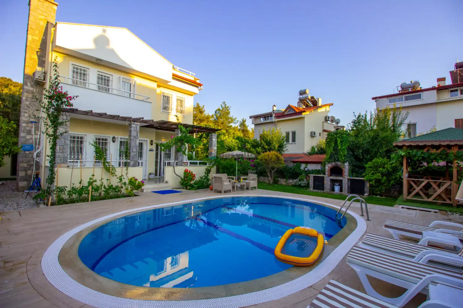 Villa Papatya Çalış