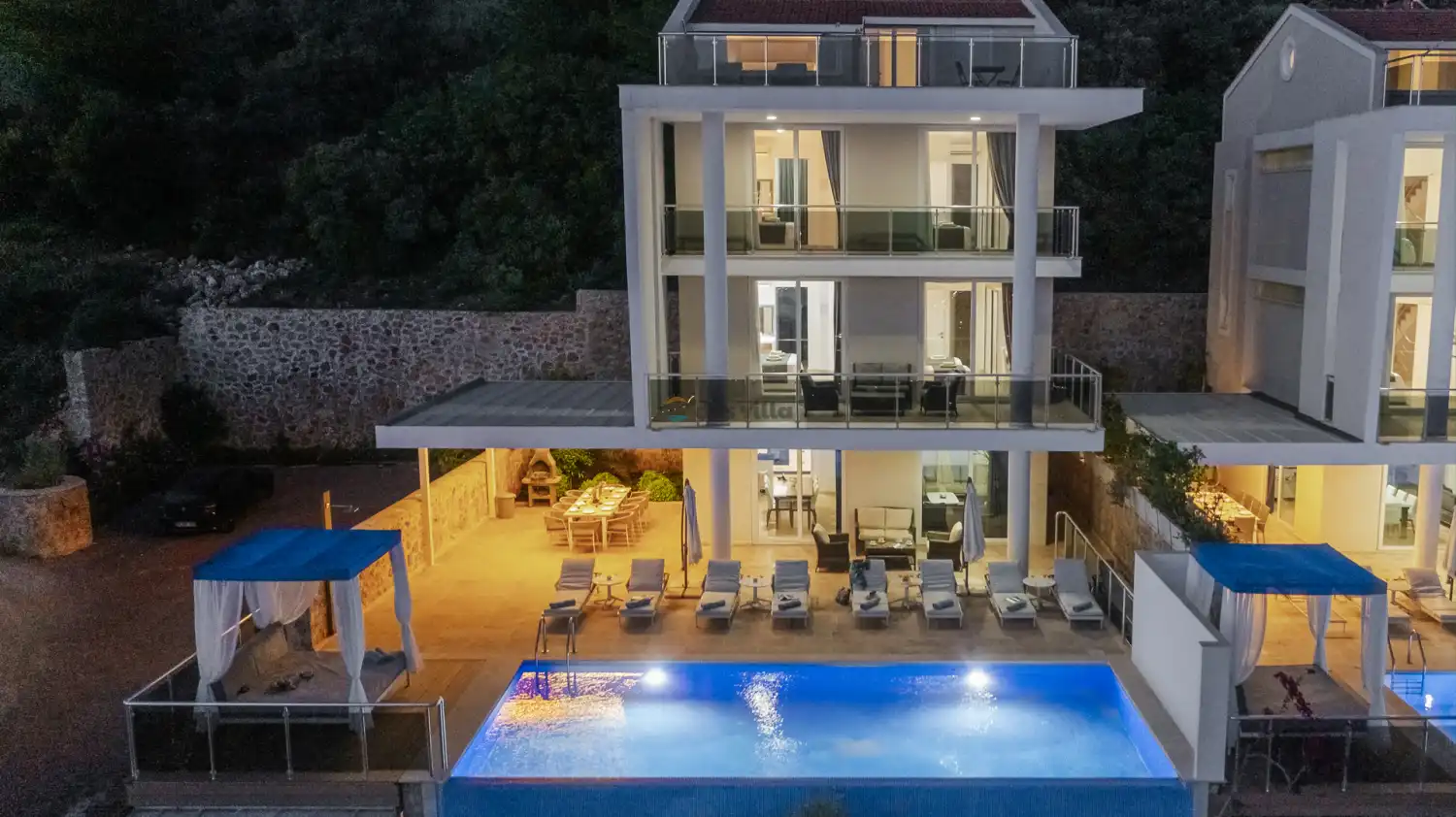 Villa Blue Harmony