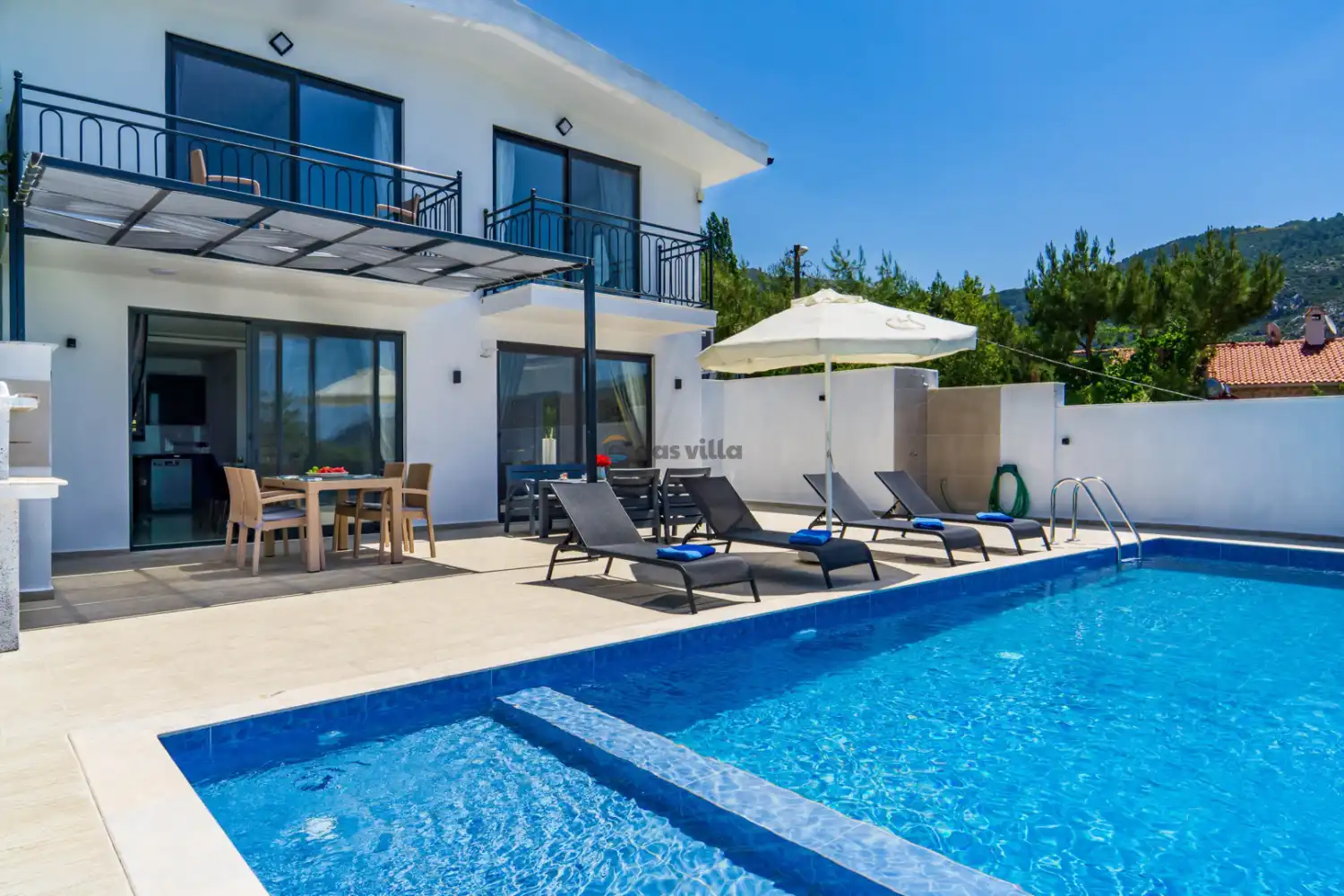 Villa Burak İslamlar