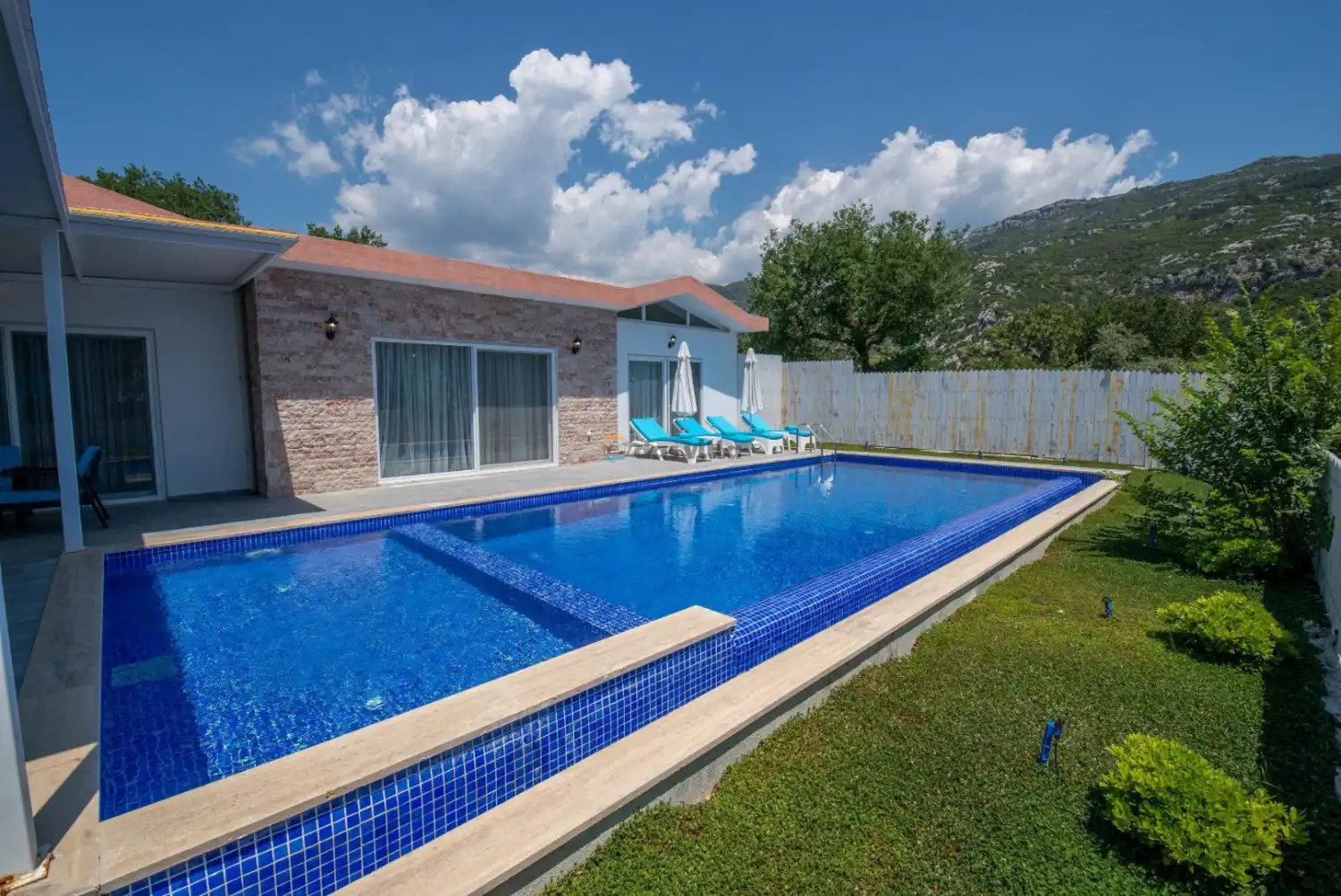 Villa Maram Evi
